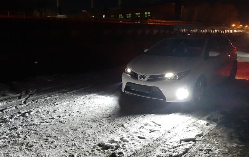 toyota auris kombi led szett 2 - Royal Tuning autó és motoros kiegészítő webshop