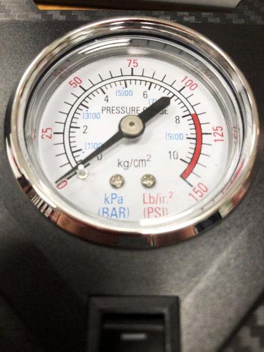 Szivargyújtós autós levegőkompresszor szett 12 V – 10 bar (150 PSI) 2 Szivargyújtós autós levegőkompresszor szett 12 V – 10 bar (150 PSI) - Image 2